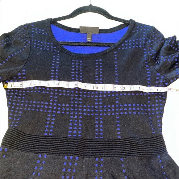 Lane Bryant Black and Blue Patterned 3/4 Sleeve Dress - Picture 9 of 11